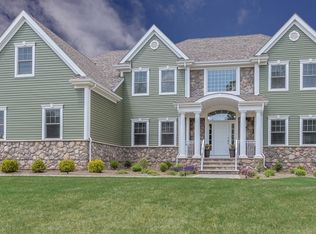 12 Sortor Rd, Skillman, NJ 08558