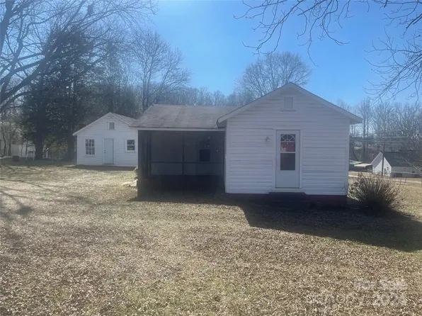 1309 Birch St, Kannapolis, NC 28081