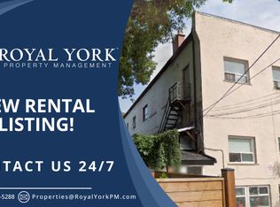 53 Maria St #6, Toronto, ON M6P 1W1