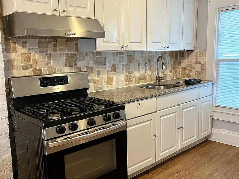 36 Wallkill Ave #1 — Photo 2