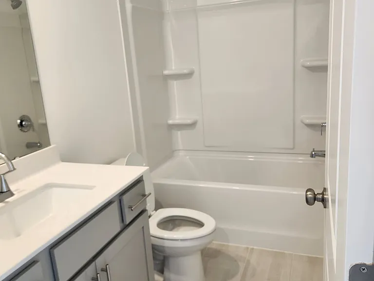 545 Giovanni Dr — Photo 14