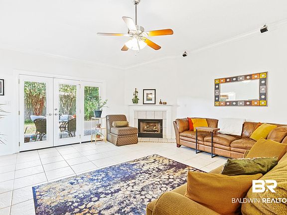 5th image of 7347 Highpointe Pl E