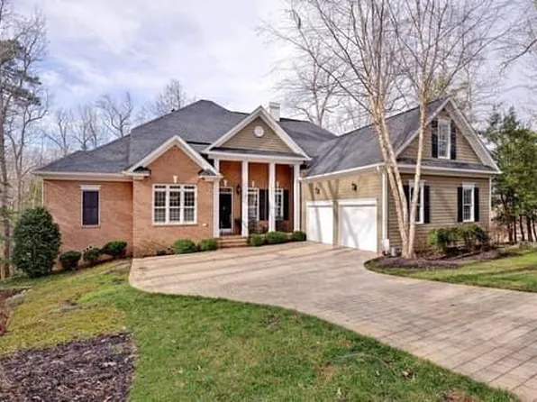 160 Broadmoor, Williamsburg, VA 23188