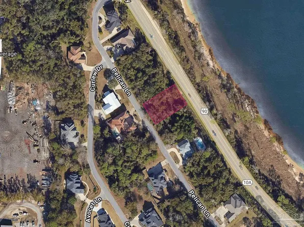 3060 Pelican Ln, Pensacola, FL 32514