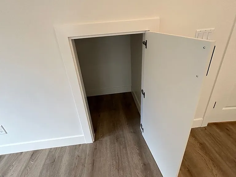 1544 E Mead Ln — Photo 10