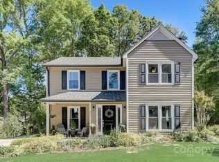 9017 Gamesford Dr, Charlotte, NC 28277