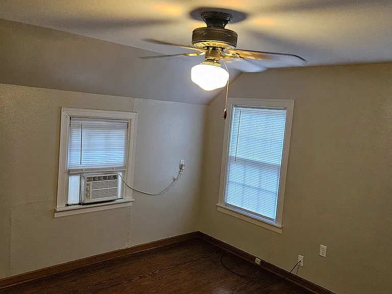528 S Cleveland Ave — Photo 23