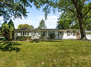 7671 Walnut Ave, Woodridge, IL