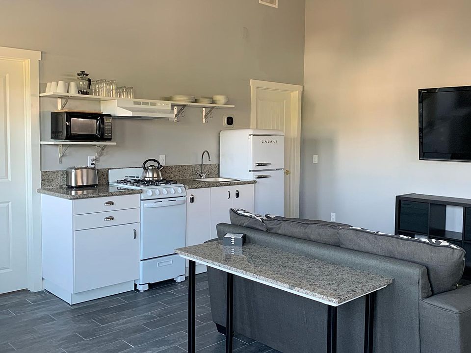 Kitchenette and great room