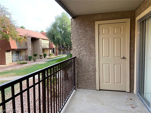3rd image of 5061 River Glen Dr Unit 65