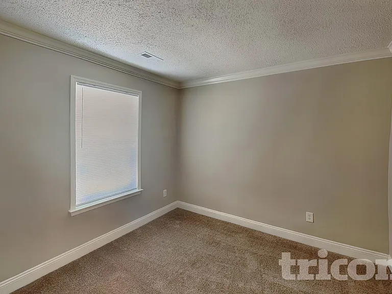 11608 Stewarts Crossing Dr — Photo 13