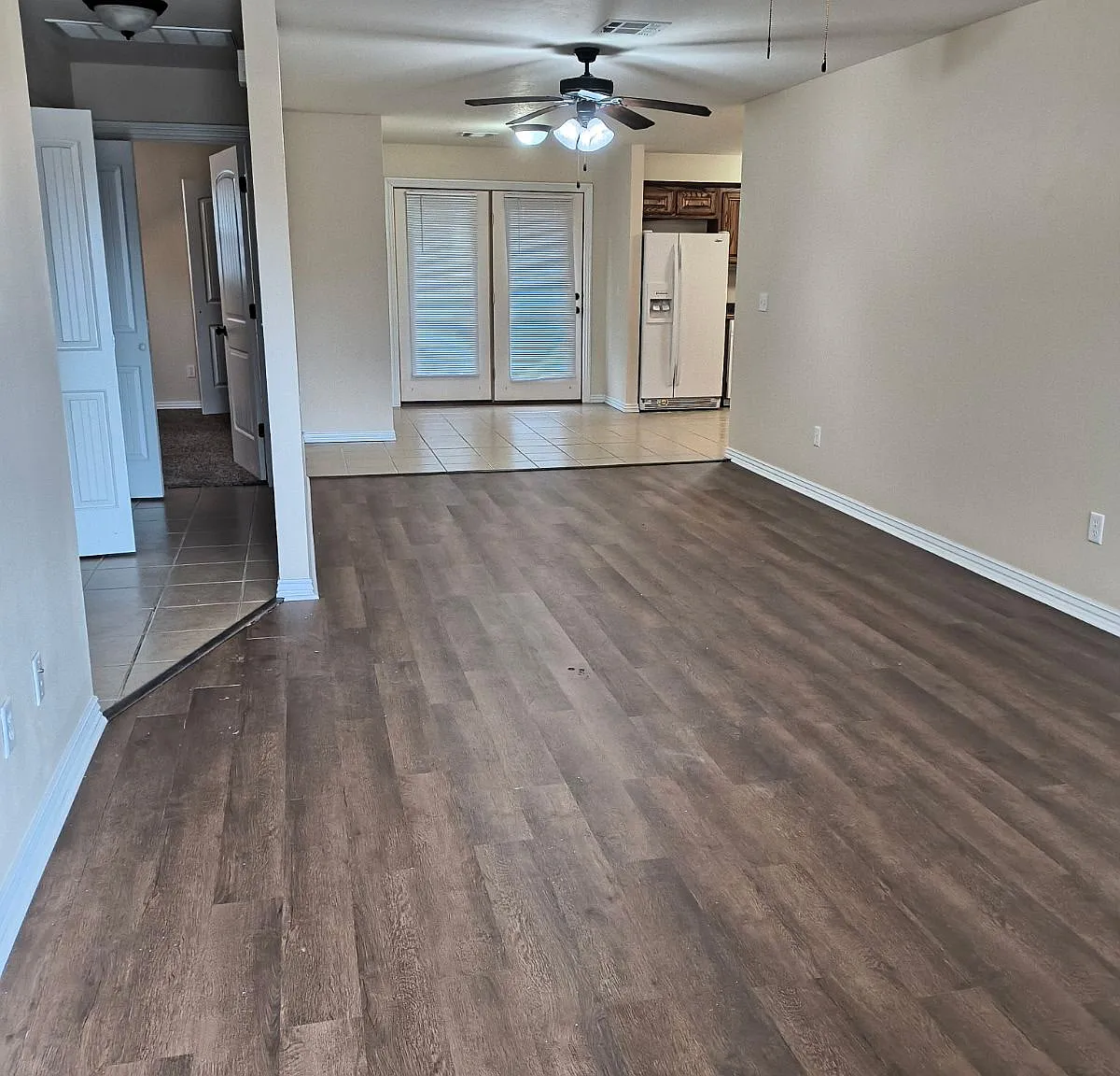 2 bed, 1200 sqft, $1,500 — Photo 3