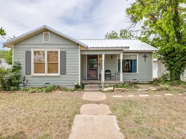 2927 Barton St, San Angelo, TX 76903