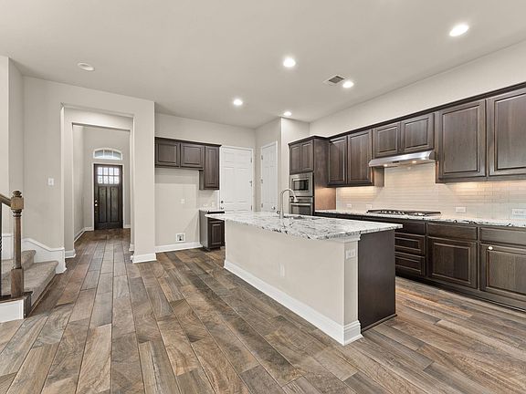 3rd image of 5600 Rio Chama Cv