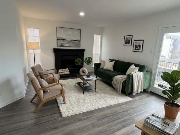 10501 South Dr APT 293, Houston, TX 77099