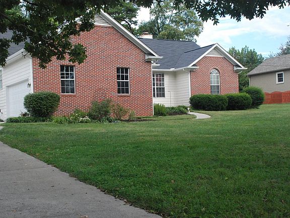 Driveway to double garage