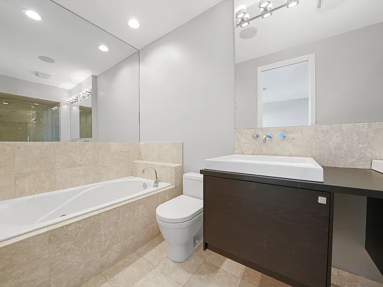 1541 N Bosworth Ave #PENTHOUSE — Photo 17