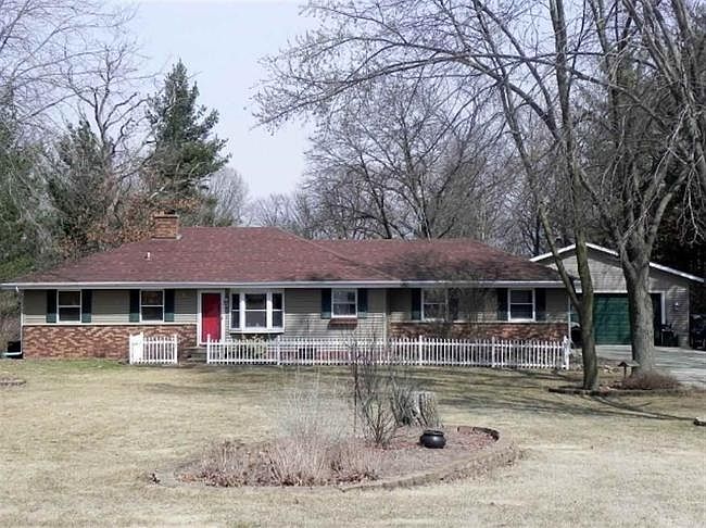 1st image of 4944 W Brown Deer Ln