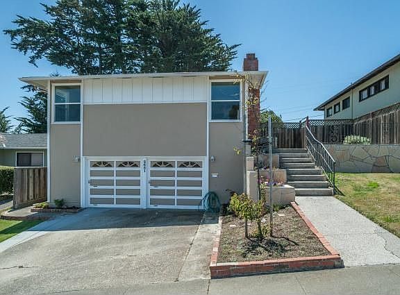 2nd image of 2651 Rollingwood Dr