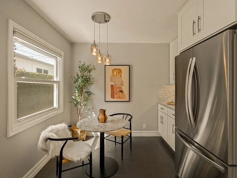 6213 S Corning Ave — Photo 19