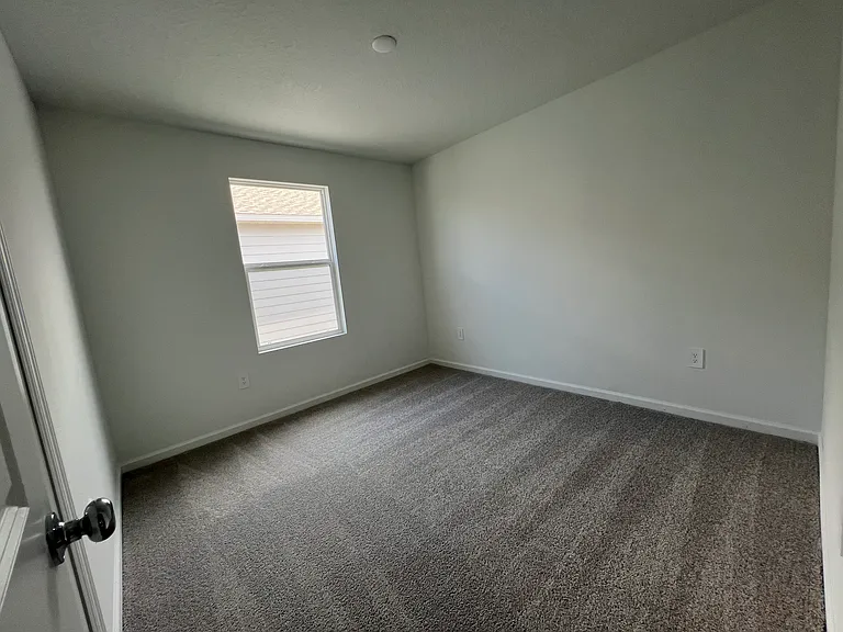 3478 Howell Dr — Photo 13