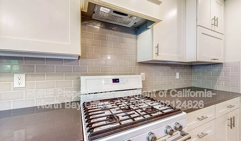 360 Manka Cir — Photo 12