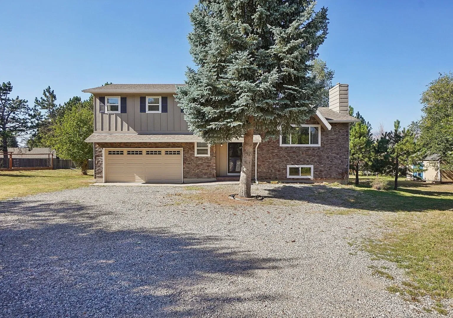 Market At Chapel Hills 4bd On .6 Acre Lot — Photo 1