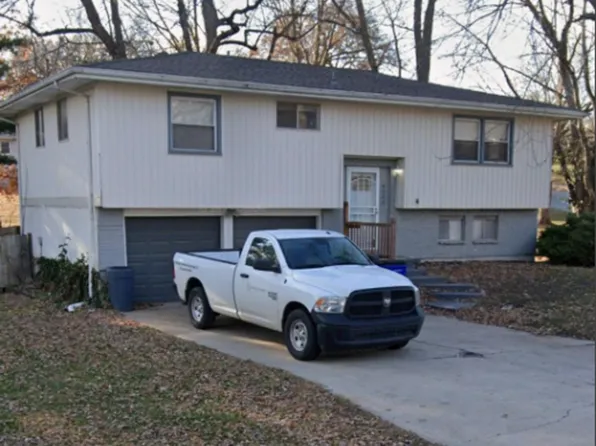 6002 N Euclid Ave, Kansas City, MO 64118