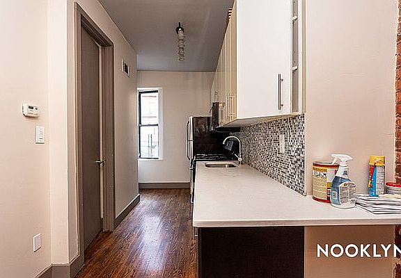 3rd image of 705 Saint Marks Ave APT 1