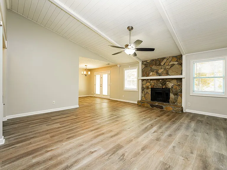 2600 Trotters Walk Trl — Photo 3