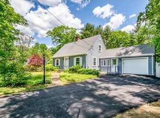 560 Common St, Walpole, MA 02081