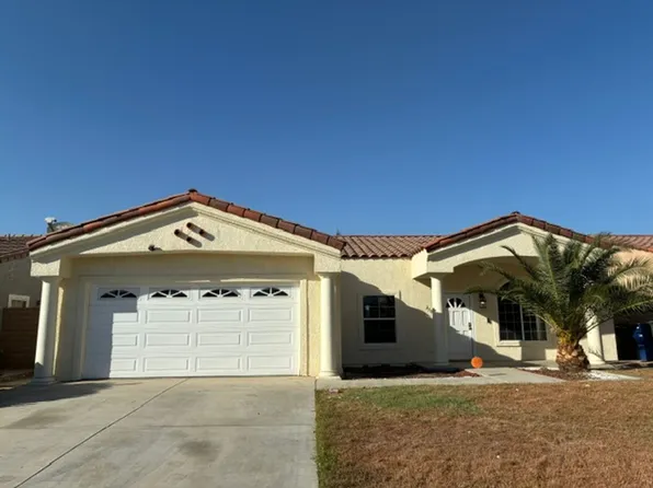 2706 Trentino Ave, Bakersfield, CA 93313