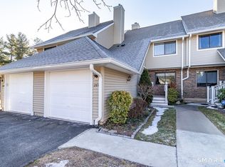 261 Foxboro Drive #261, Newington, CT 06111