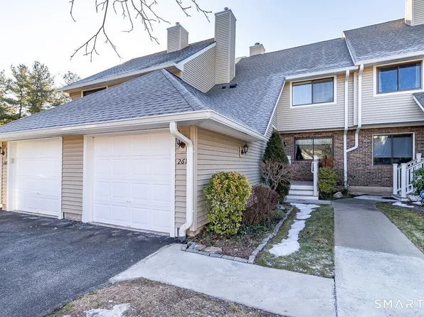 261 Foxboro Drive #261, Newington, CT 06111