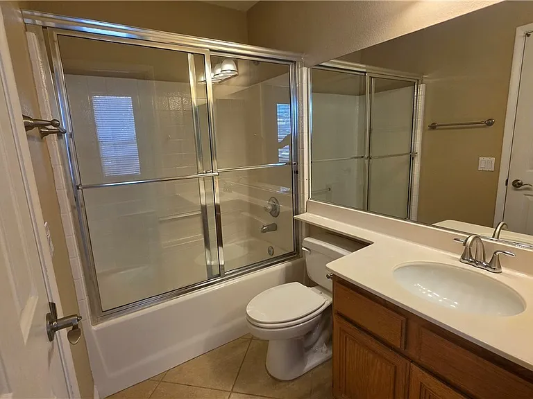 604 Palmwood Ln — Photo 18
