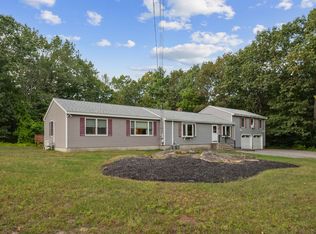 4 Beaver Pond Rd, Kingston, NH 03848