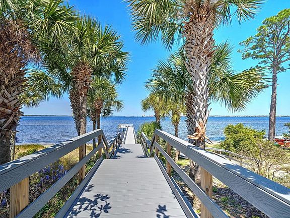 Fishing Dock on the St. Andrew's Bay