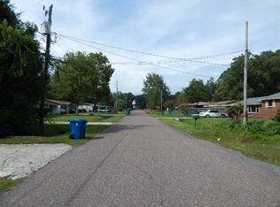 10615 Arnez Rd, Jacksonville, FL 32218