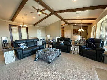 102 Stoneridge Est — Photo 36