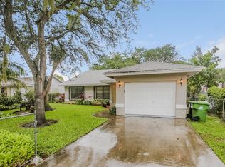 1647 SW 30th Ter #1, Fort Lauderdale, FL 33312