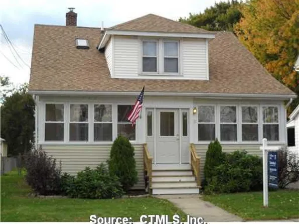 271 Whiting Ln, West Hartford, CT 06119