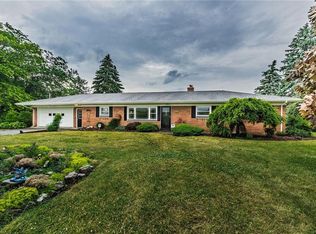 1588 Kennedy Rd, Webster, NY 14580