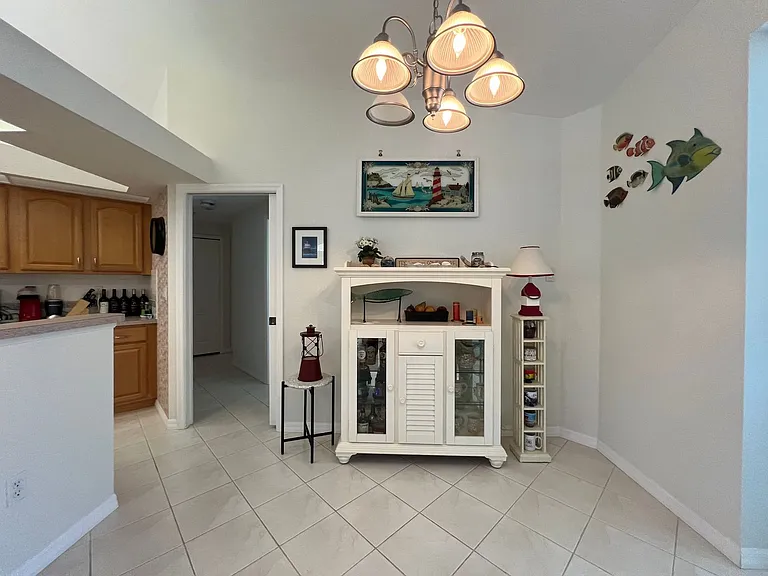 17146 Marydale Rd — Photo 18