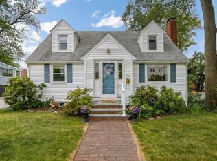 136 Chaffee Ave, Waltham, MA 02453