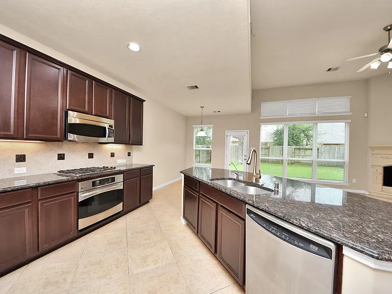 24122 Haywards Crossing Ln — Photo 22