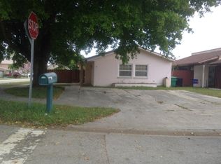 11001 SW 142nd Pl, Miami, FL 33186