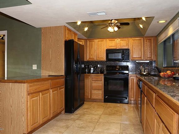 5th image of 9435 N 125th Pl