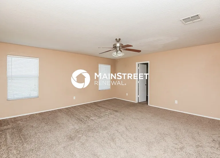 1701 Vineridge Ln — Photo 11