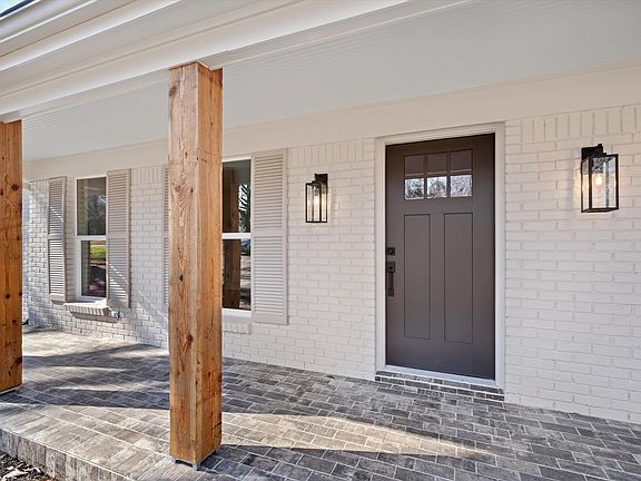2nd image of 281 Briarbrook Cv
