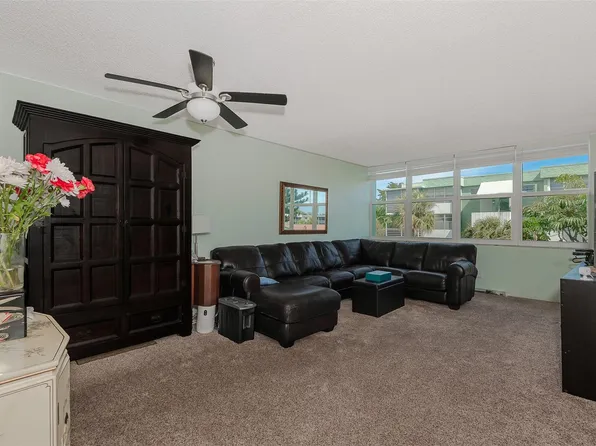 2751 Taft Street #305, Hollywood, FL 33020